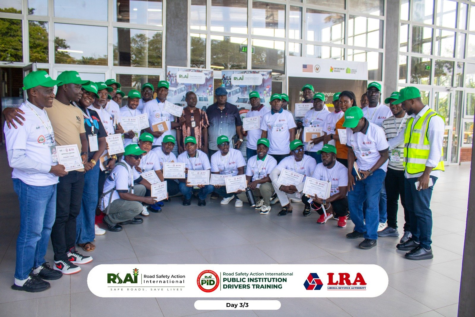 A second group of LRA participants with their certificates