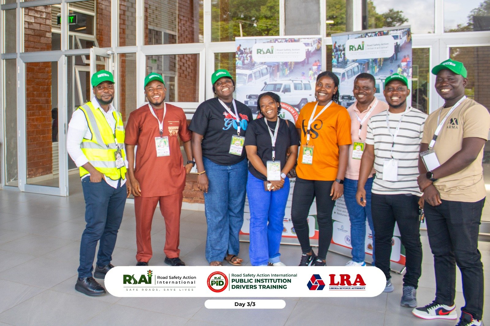 Participants and facilitators on the final day